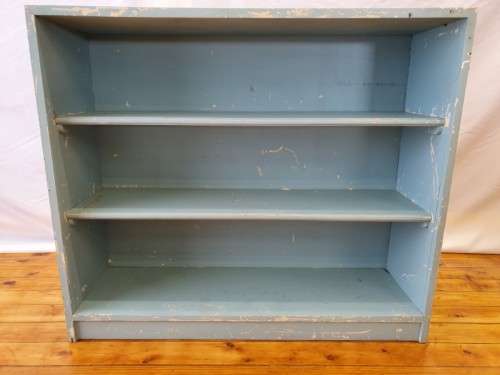 A lovely painted blue bookcase with three shelves. Xmas sale