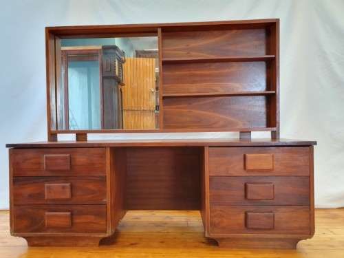 A stylish vintage retro styled dressing table with 6 drawers and large mirror-Xmas sale