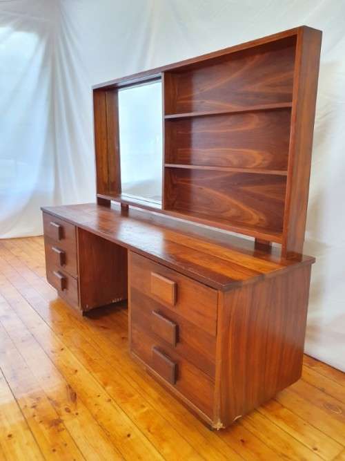 A stylish vintage retro styled dressing table with 6 drawers and large mirror-Xmas sale