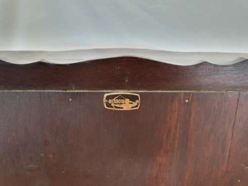A lovely "Kenbow" curved ball and claw display cabinet, needs glass and shelves.Xmas sale