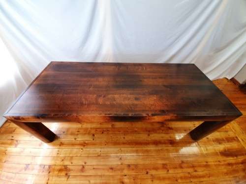 An exquisite LARGE (242cm x 102cm) Coricraft 6-seater dining table. Xmas sale