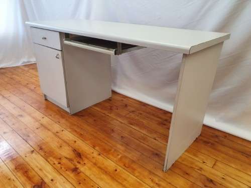 A modern melamine top desk with a pull out keyboard drawer. Xmas sale