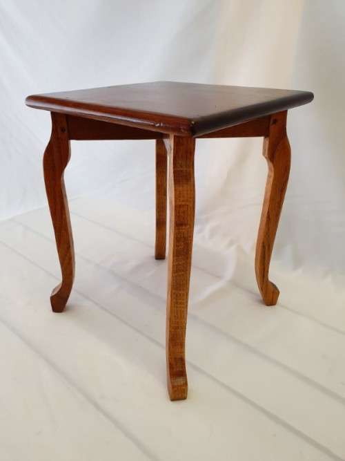 A lovely vintage solid Oak and Imbuia small side table-Xmas sale!
