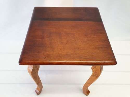A lovely vintage solid Oak and Imbuia small side table-Xmas sale!