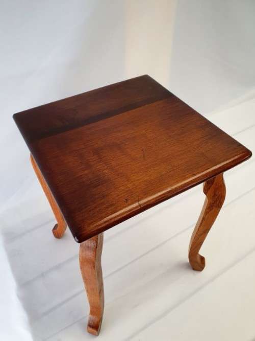 A lovely vintage solid Oak and Imbuia small side table-Xmas sale!