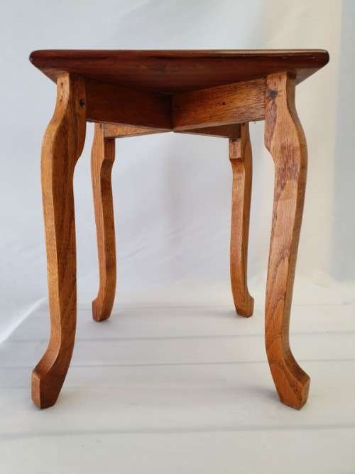 A lovely vintage solid Oak and Imbuia small side table-Xmas sale!