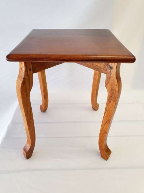 A lovely vintage solid Oak and Imbuia small side table-Xmas sale!