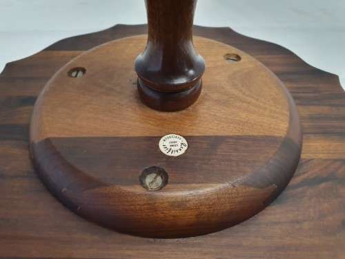A lovely vintage scalloped edge splayed leg Stink wood occasional/ side table. Xmas sale