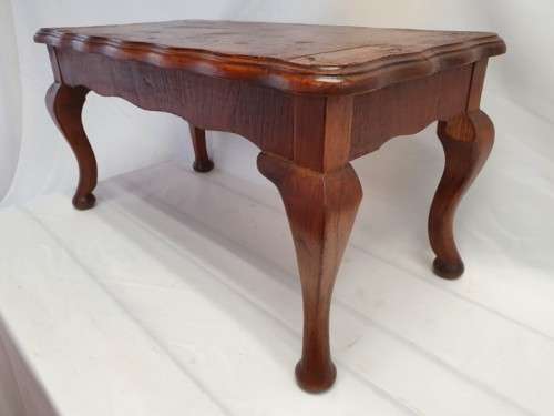 A lovely vintage scalloped edge, club footed coffee table. Xmas sale