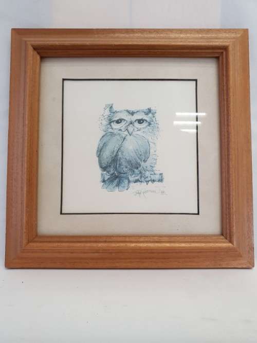 A lovely little framed print of an Owl! XMAS SALE