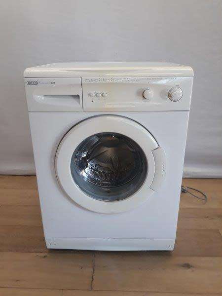 A Defy Automaid 600 washing machine in working order