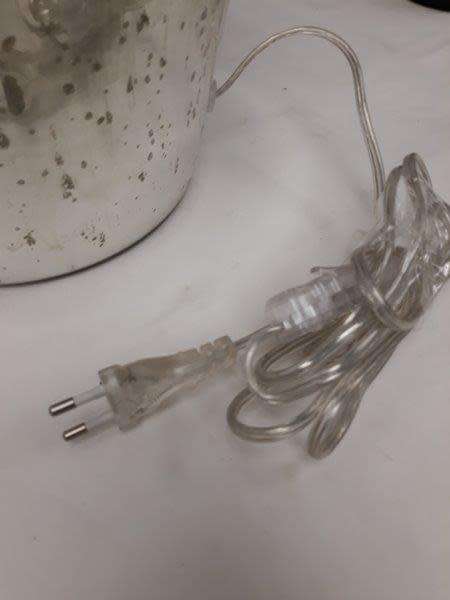 A wonderful set of 2 vintage lamps