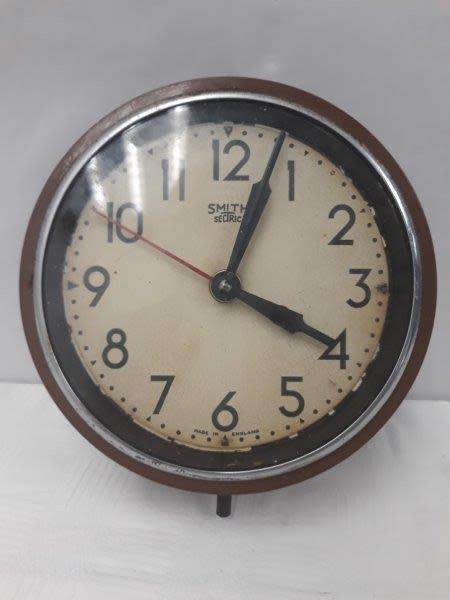 A vintage Smith Sectric clock for restoration