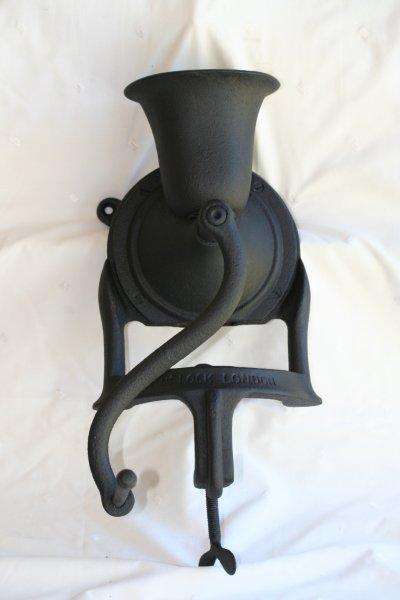 A VINTAGE COFFEE GRINDER -  No 4. THIS IS A RARE FIND!!!