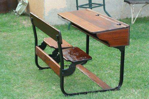 A REALLY NICE DOUBLE SEAT SCHOOL DESK - VERY COLLECTABLE!!!
