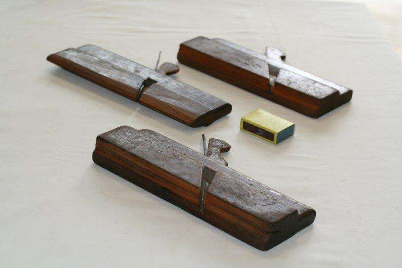 CRAZY R1... CARPENTRY TOOLS FROM THE EARLY 1900's - PROFILE PLANES. PLEASE VIEW PICS
