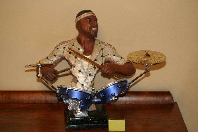 A STUNNING BUST OF A "DRUMMER" - AWESOME PIECE!