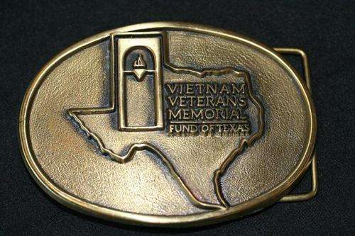 WOW! WOW! WOW! VIETNAM VETERAN BELT BUCKLE... LIMITED EDITION!!!
