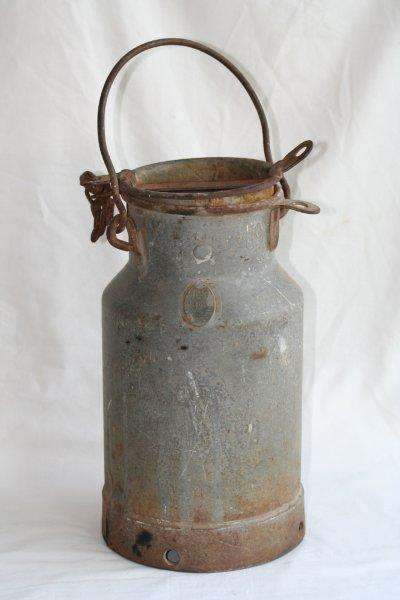 VINTAGE 5lt MILK CAN!!!! GRAB THIS ONE WHILE YOU CAN!
