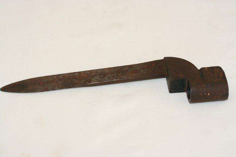 A STUNNING 'OLD TYPE' R1 BAYONET!!! THIS IS VERY COOL...