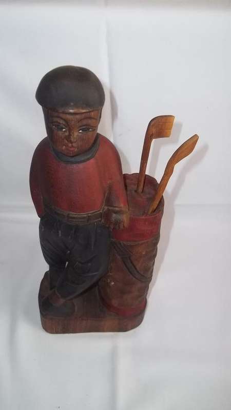 STUNNING HAND CARVED AND PAINTED GOLFER WITH HIS GOLF BAG AND CLUBS - A REALLY STUNNING PIECE