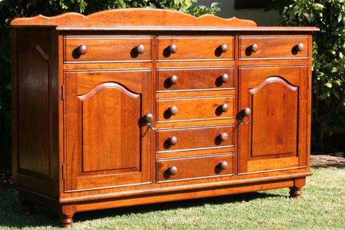 ABSOLUTELY STUNNING, VERY BEAUTIFUL SIDE SERVER - AWESOME FURNITURE IN FANTASTIC CONDITION!!!
