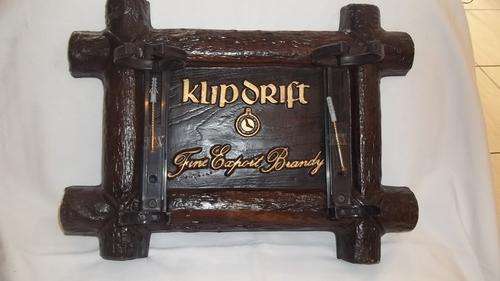 STUNNING KLIPDRIFT WALL MOUNTED BOTTLE HOLDER - EXCELLENT ADDITION TO YOUR BAR