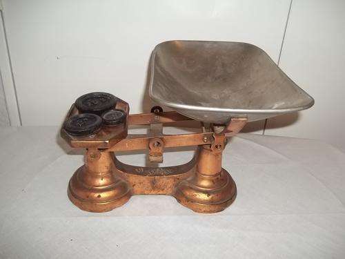 STUNNING ANTIQUE SCALE AND WEIGHTS: YOU DON'T FIND TOO MANY OF THESE...