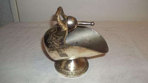 AWESOME VINTAGE SILVER PLATED VICTORIAN STYLE SUGAR BOWL WITH SCOOP - SOMETHING DIFFERENT