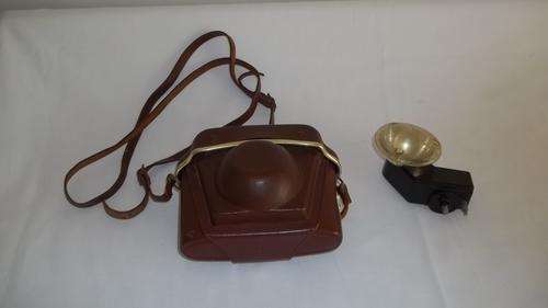 AWESOME VINTAGE (1962 TO 1964) KODAK AUTOSNAP CAMERA WITH FLASH ATTACHMENT IN ORIGINAL CASE