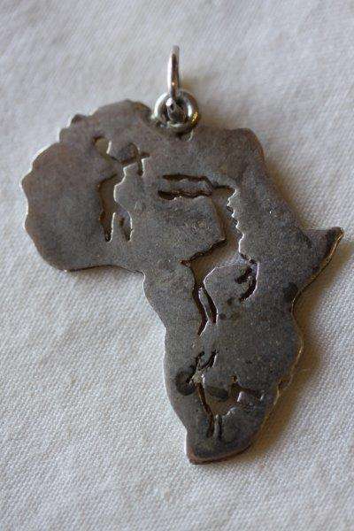 AMAZING STERLING SILVER "THE AFRICAN CONTINENT" CHARM - A VERY PRETTY CHARM