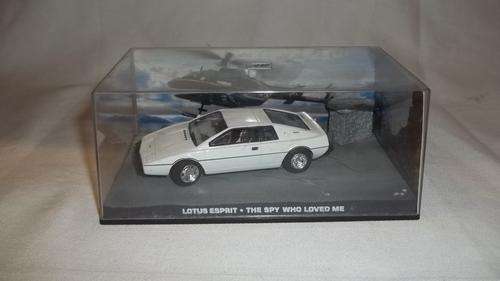 COLLECTABLE JAMES BOND MOVIE CARS - LOTUS ESPRIT (1) FROM THE SPY WHO LOVED ME