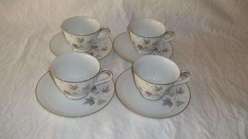 AWESOME NORITAKE OF JAPAN "HARWOOD" SERIES SET OF FOUR TEA CUPS AND SAUCERS