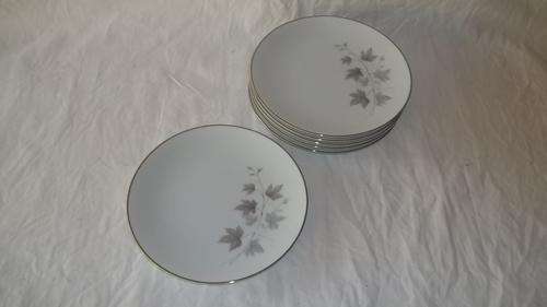 AWESOME NORITAKE OF JAPAN "HARWOOD" SERIES SET OF SIX STARTER PLATES