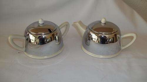 A FANTASTIC CERAMIC AND CHROME TEAPOT AND SUGAR BOWL FROM THE 1970's - VERY AWESOME!!!!