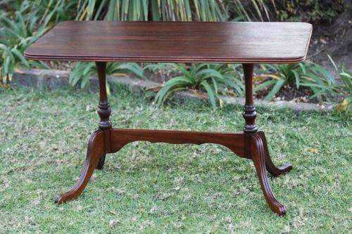 AWESOME 'DIFFERENT' COFFEE TABLE IN GREAT CONDITION!!! STUNNING FURNITURE IN FANTASTIC CONDITION!
