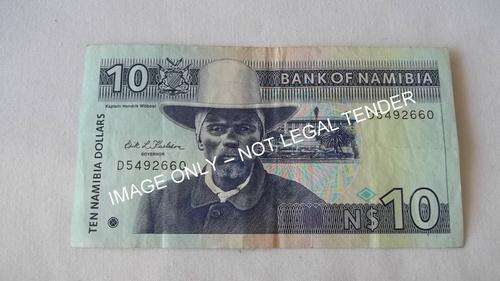 A BANK OF NAMIBIA 10 DOLLARS BANK NOTE FOR A COLLECTOR