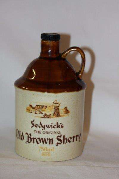 AN AMAZING STONEWARE "OLD BROWN SHERRY" (OBS) 750ml DECANTER WITH THE ORIGINAL CORK STOPPER