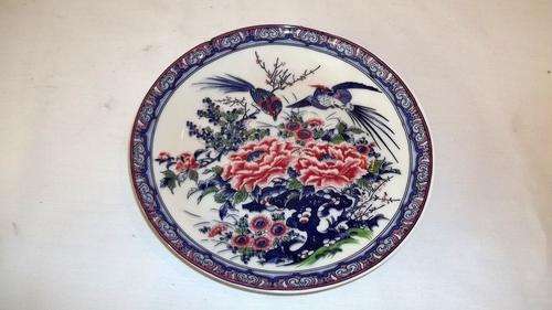 A SUPERB ORIGINAL ORIENTAL IMPERIAL IMARI COLLECTORS PLATE WITH SPECTACULAR ARTWORK