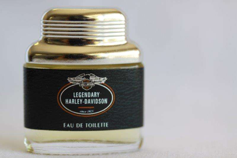 WOW!!! AWESOME LEGENDARY HARLEY DAVIDSON EAU DE TOILETTE IN A STUNNING BOTTLE!!! PRISTINE!!!