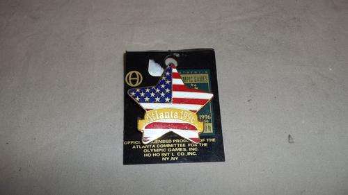 A VERY COLLECTABLE 1996 ATLANTA USA OFFICIAL OLYMPICS COMMEMORATIVE "BADGE"