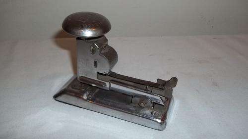 AN AMAZING ANTIQUE (1936 TO 1950) CADET No. 302 STAPLER IN WORKING CONDITION