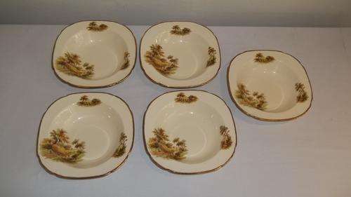 A SUPERB VINTAGE ALFRED MEAKIN OF ENGLAND "THE HAYRIDE" SERIES SET OF FIVE SQUARE DESSERT BOWLS