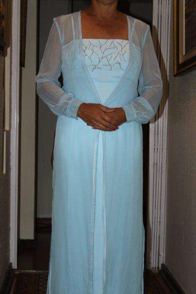 STUNNING 'PALOMA of ROSEBANK' EXCLUSIVE EVENING DRESS IN EXCELLENT CONDITION! BEAUTIFUL & CLASSY...