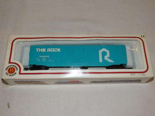 A STUNNING BACHMANN HO SCALE 51' STEEL REEFER TRAIN IN BOX