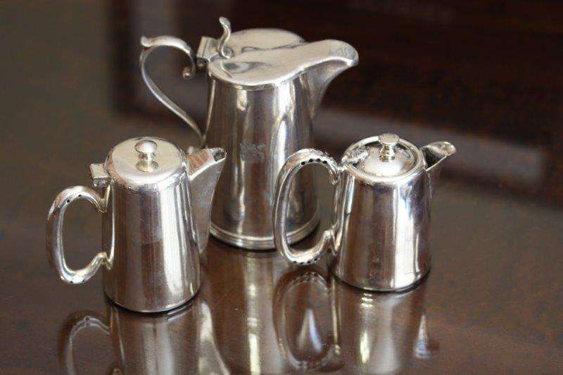WOW! THREE RARE c1900's(?) SOUTH AFRICAN RAILWAYS EPNS TEA POTS IN GREAT CONDITION! VERY COLLECTABLE