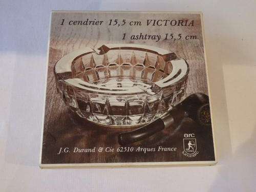 AN EXQUISITE LUMINARC OF FRANCE GLASS ASHTRAY IN IT'S ORIGINAL BOX
