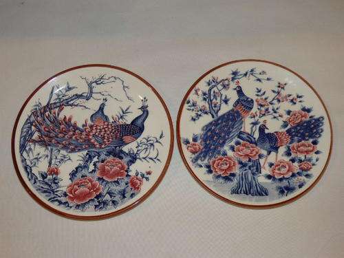 TWO STUNNING TRADITIONAL GENUINE IMPERIAL IMARI PORCELAIN PLATES WITH PAINTED PEACOCKS