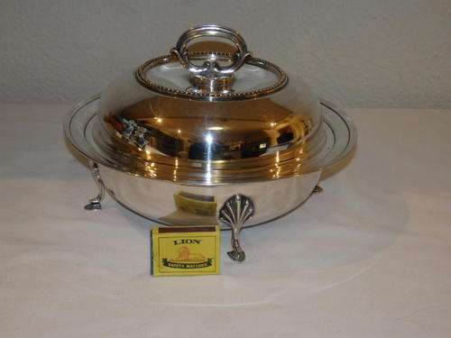 A SPECTACULAR VINTAGE SILVER PLATED LIDDED FOOD SERVER (TUREEN) ON BEAUTIFUL FEET