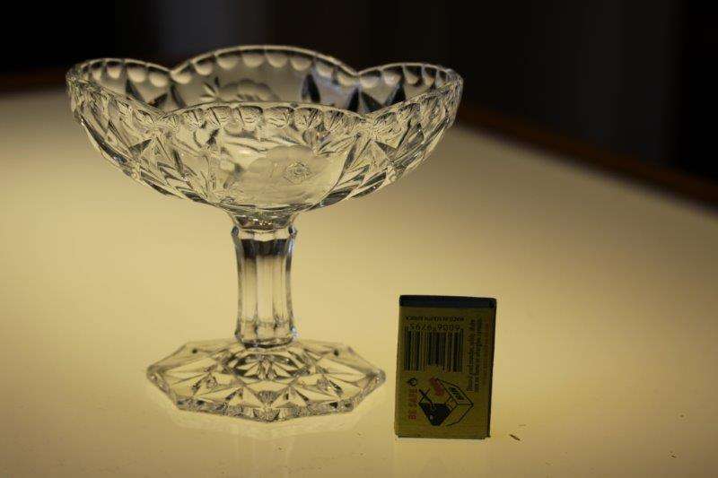 A STUNNING OVAL STEMMED ROSE CUT LEAD CRYSTAL AFTER DINNER MINTS BOWL IN PRISTINE CONDITION